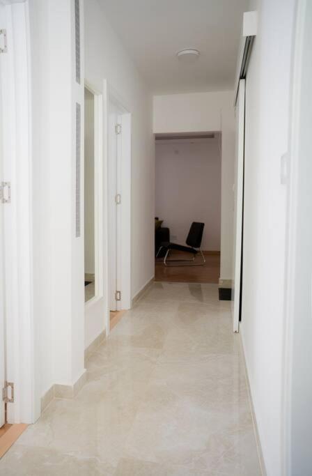 Downtown, Spacious, 2 Bedroom Apartment Belgrad Exteriör bild